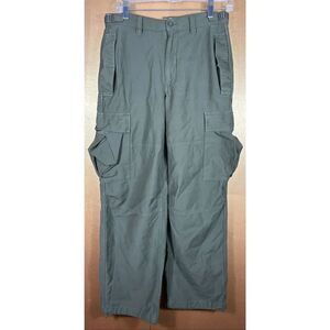 TNA Aritzia army green cargo pants size 6